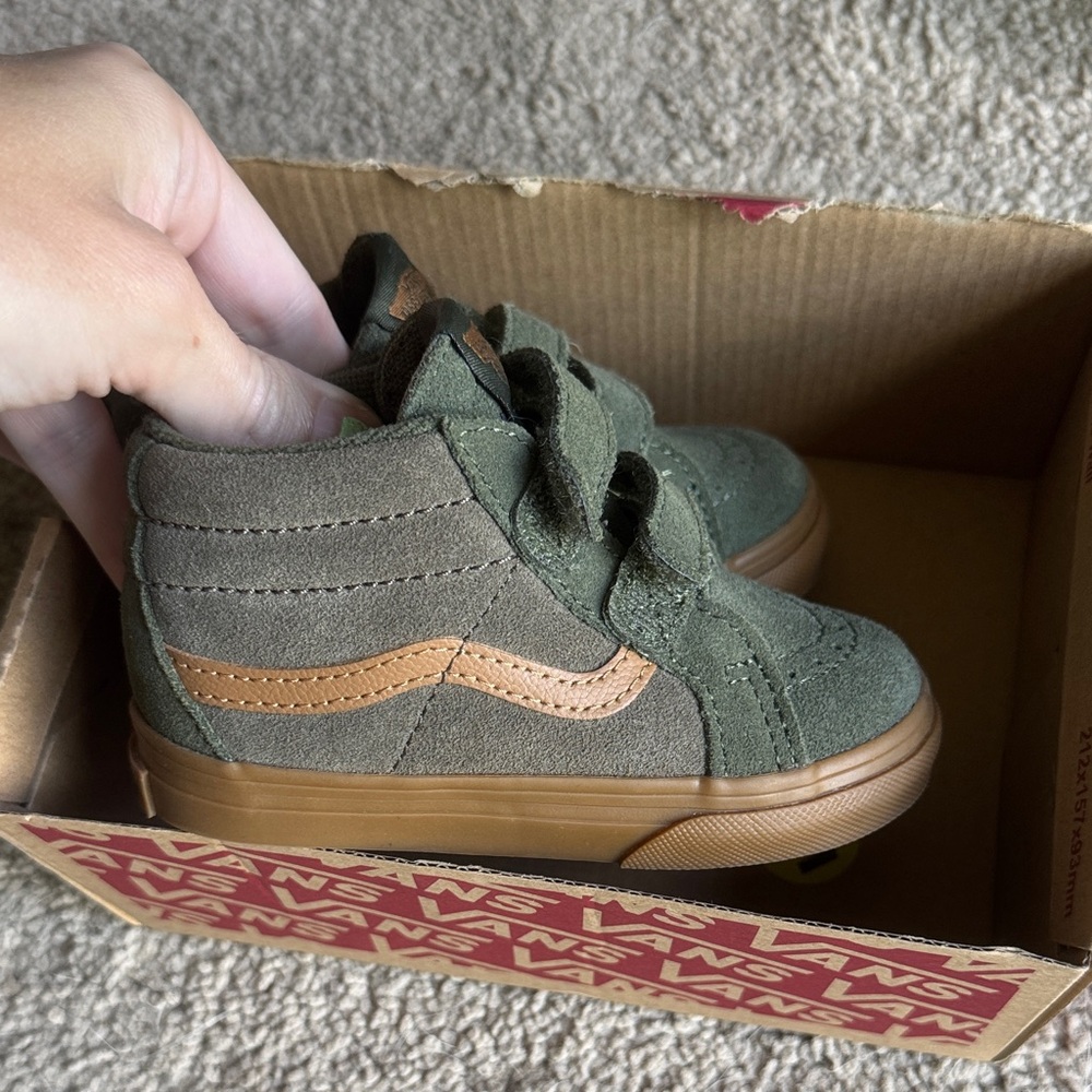 Vans Kids High-Top Sneakers - Olive and Tan